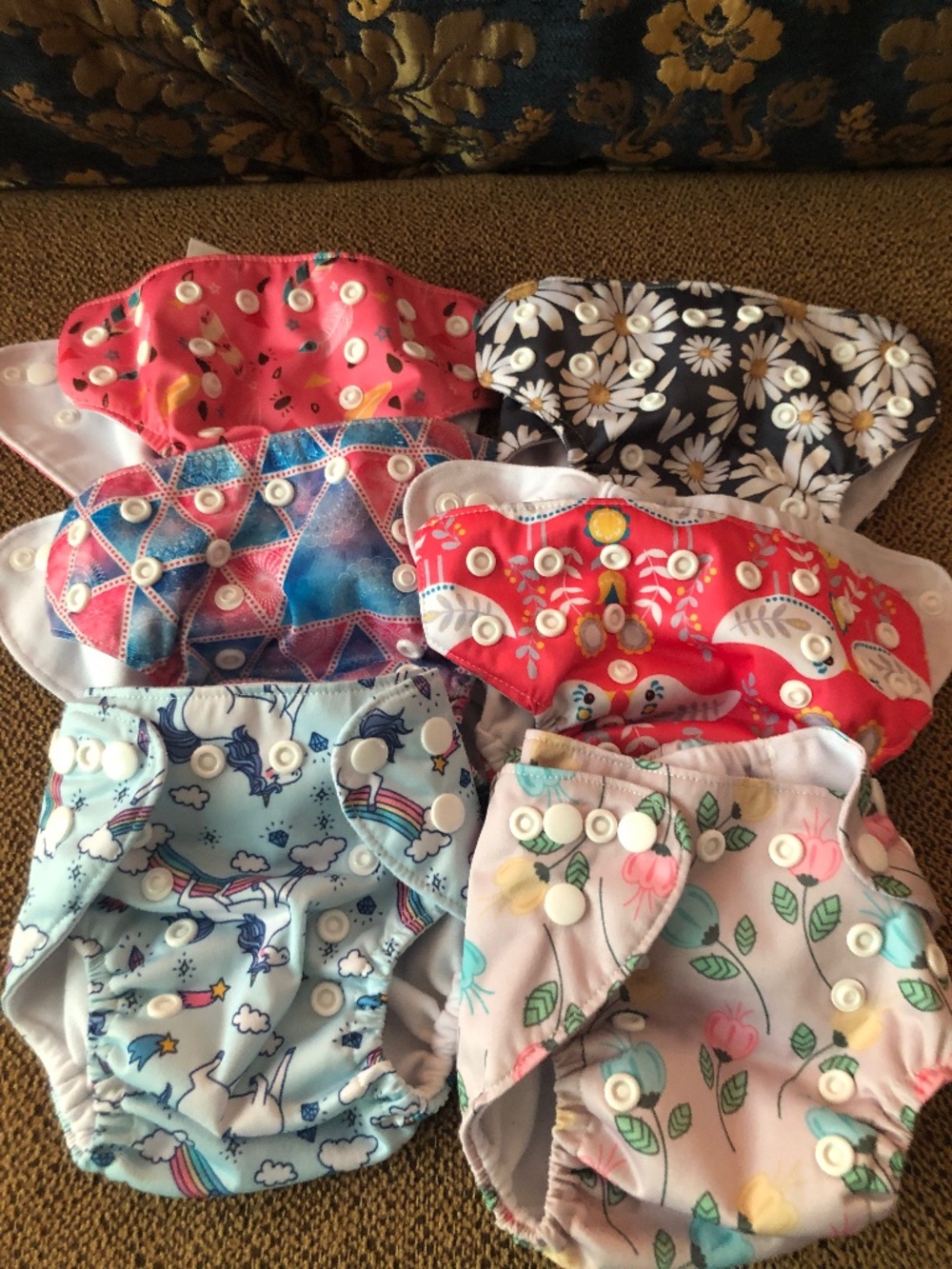 Alva Baby Newborn Diapers and Inserts